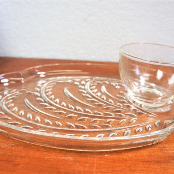 Set 2 Cannot Combine Shipping - Holiday Snack Plate Sets - Vintage Desert Plates - Picture 3 of 4